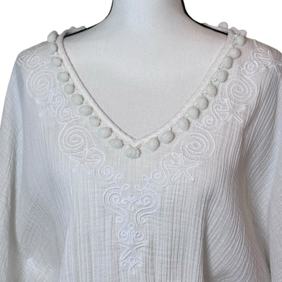 Lilly Pulitzer Amaury Embroidered White Cotton Coverup- Small - Picture 7 of 15